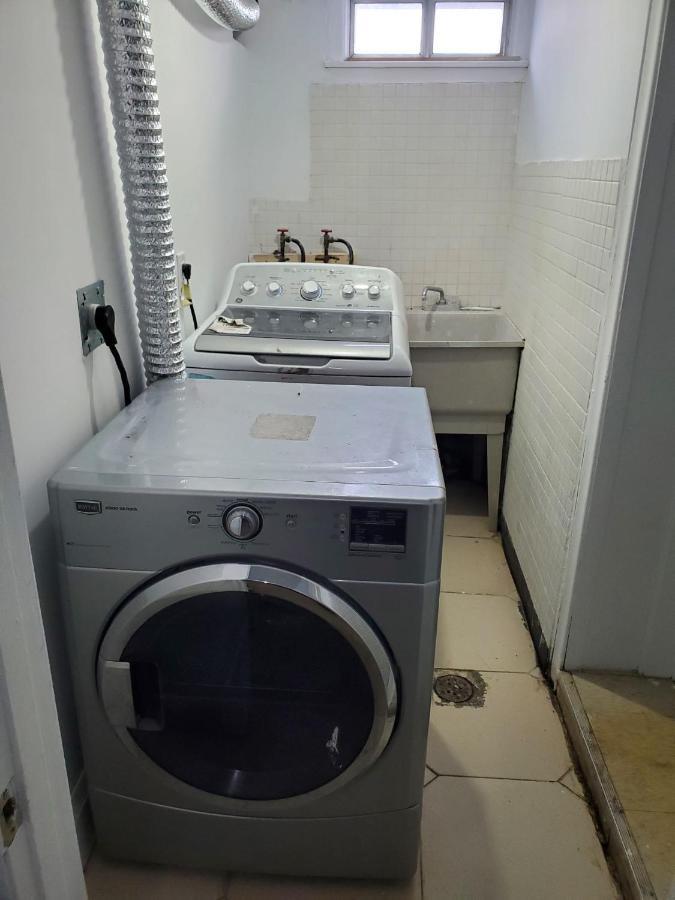 Maxwell Esabu Apartman Toronto Kültér fotó